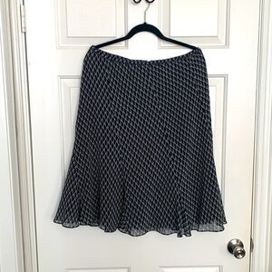 Jones New York Black and White Skirt Size 12